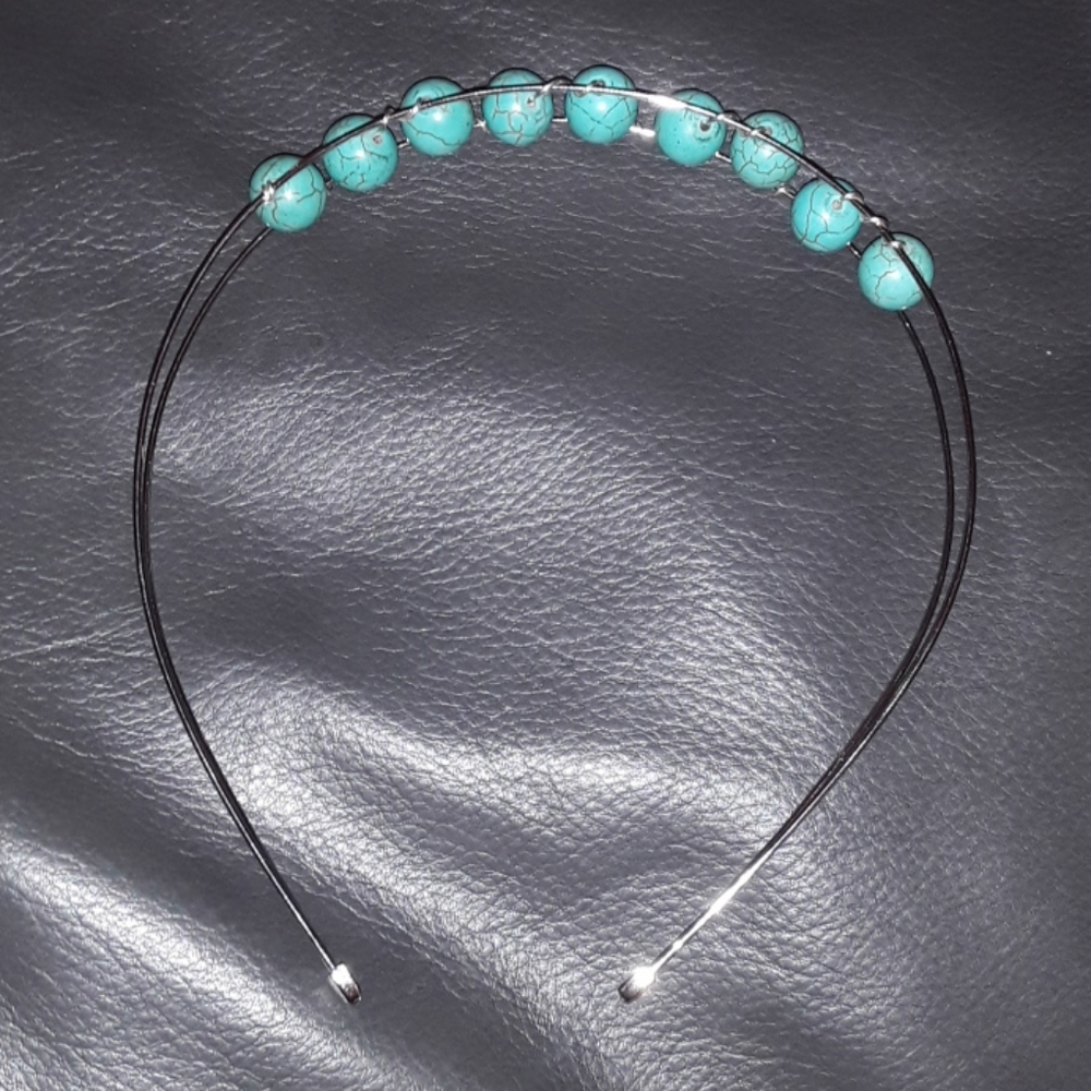 GENUINE HOWLITE